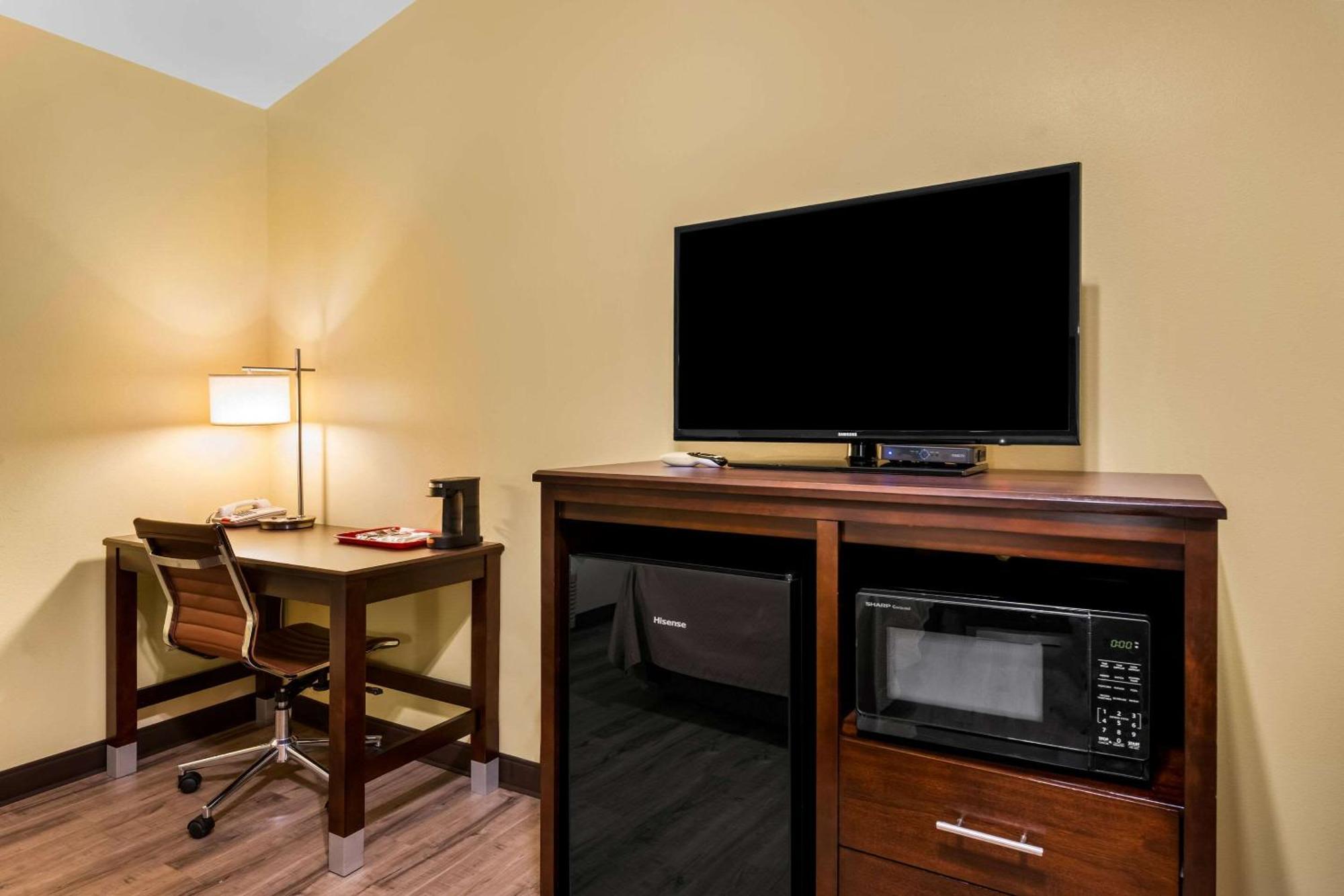 Econo Lodge Inn & Suites Eau Claire Luaran gambar