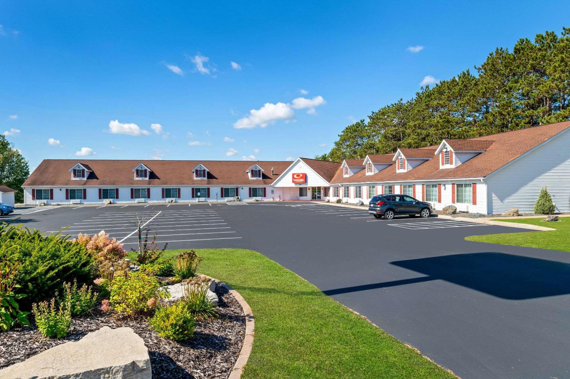 Econo Lodge Inn & Suites Eau Claire Luaran gambar