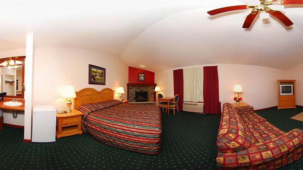 Econo Lodge Inn & Suites Eau Claire Luaran gambar